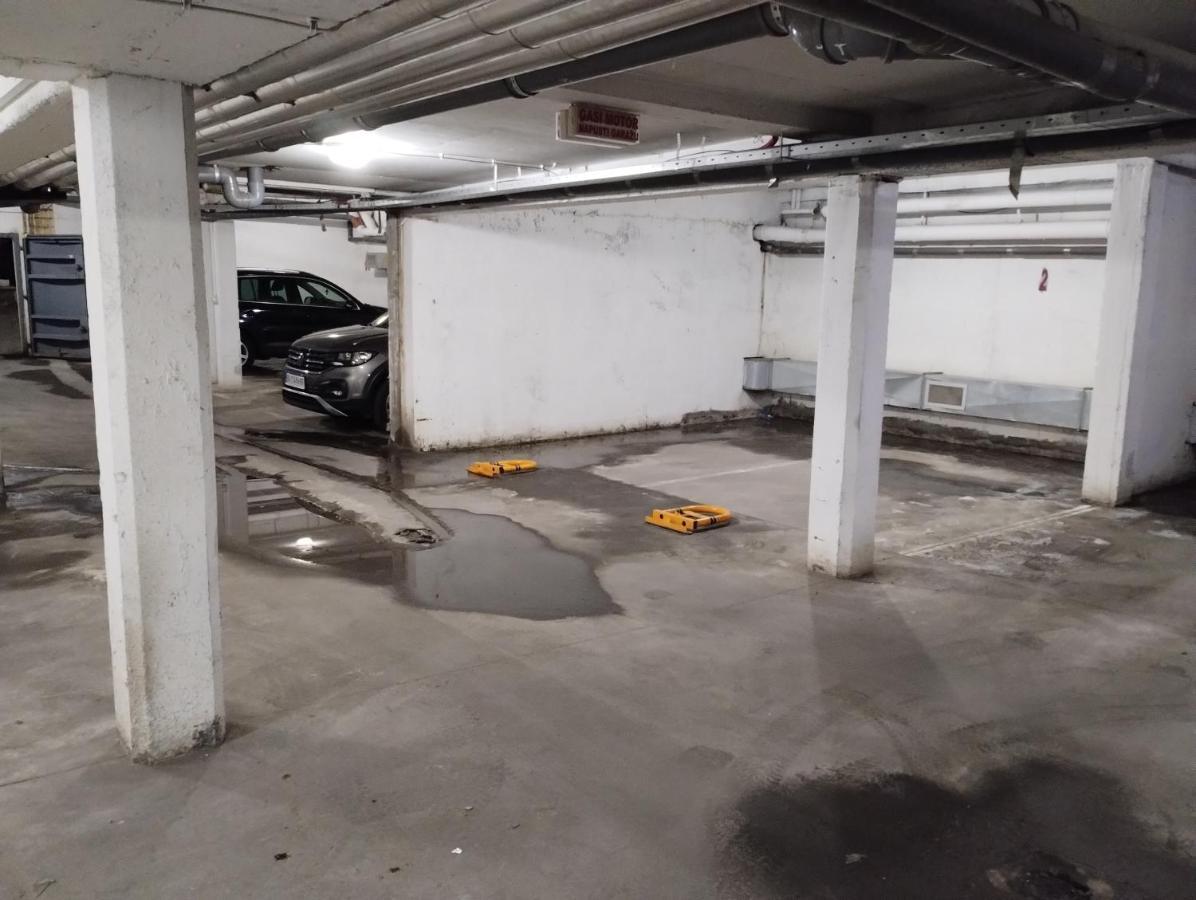 Lux Apartment Rose 2 60M2 Kragujevac Dış mekan fotoğraf